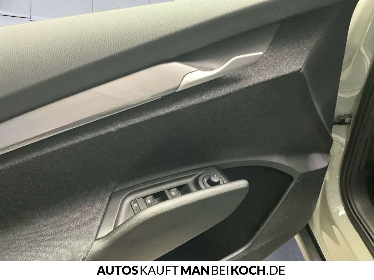 Fahrzeugbild eines Skoda ELROQ