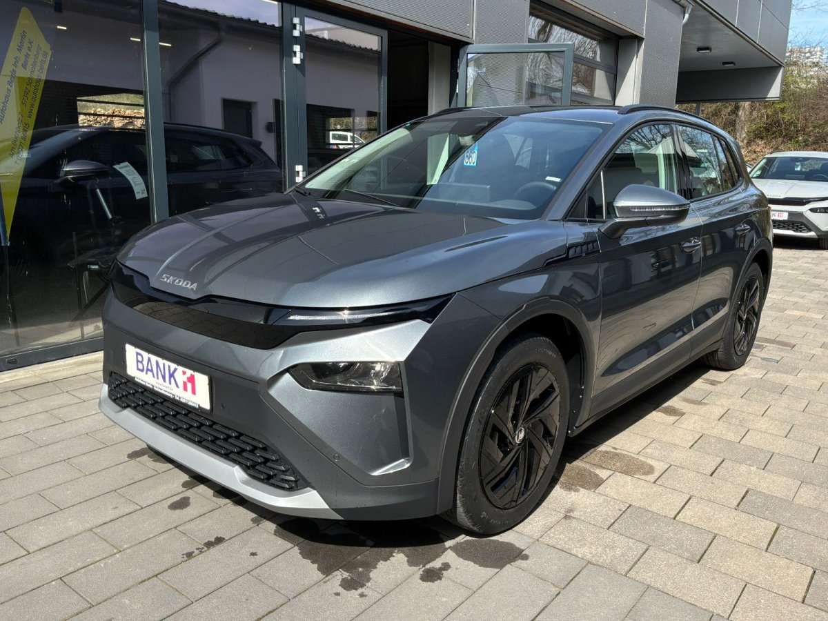 Fahrzeugbild eines Skoda ELROQ