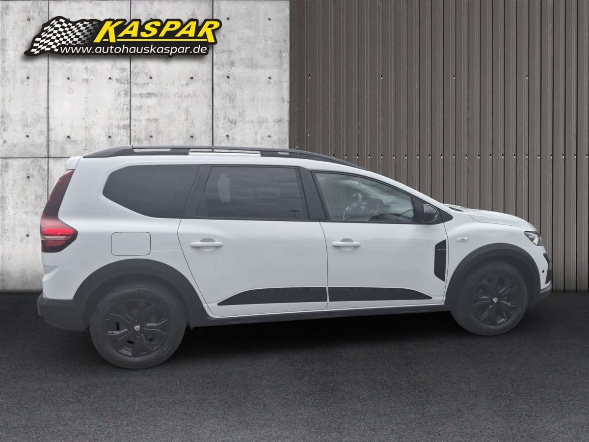 Fahrzeugbild eines Dacia Jogger