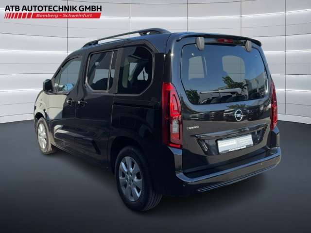 Fahrzeugbild eines Opel Combo Life