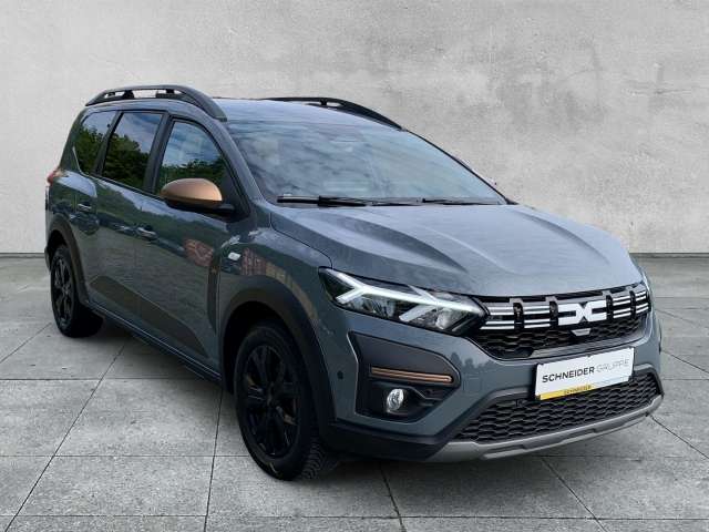 Fahrzeugbild eines Dacia Jogger