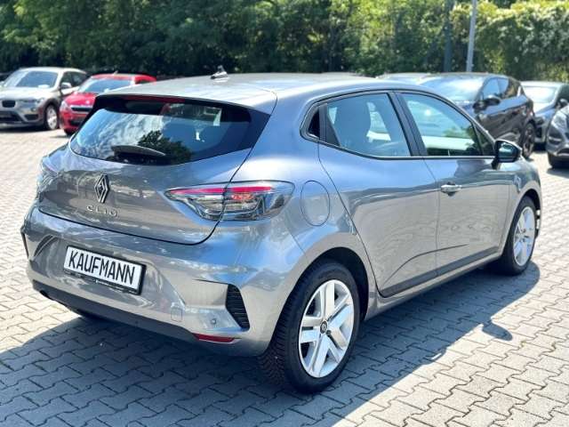 Fahrzeugbild eines Renault Clio
