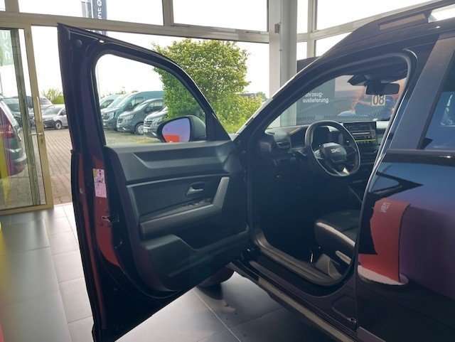 Fahrzeugbild eines Dacia Duster