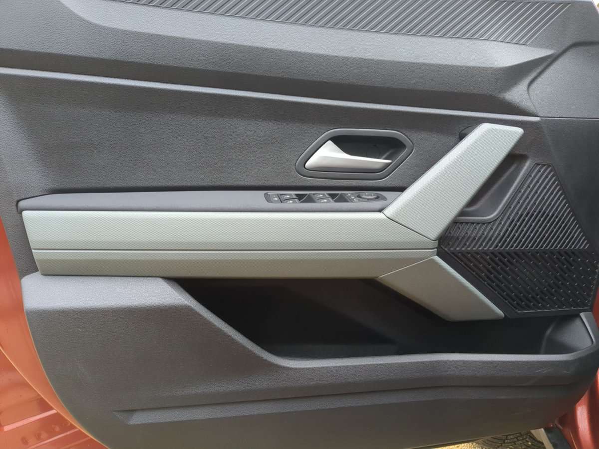 Fahrzeugbild eines Dacia Duster