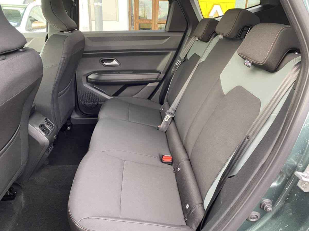 Fahrzeugbild eines Dacia Bigster