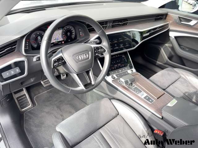 Fahrzeugbild eines Audi A6 allroad quattro