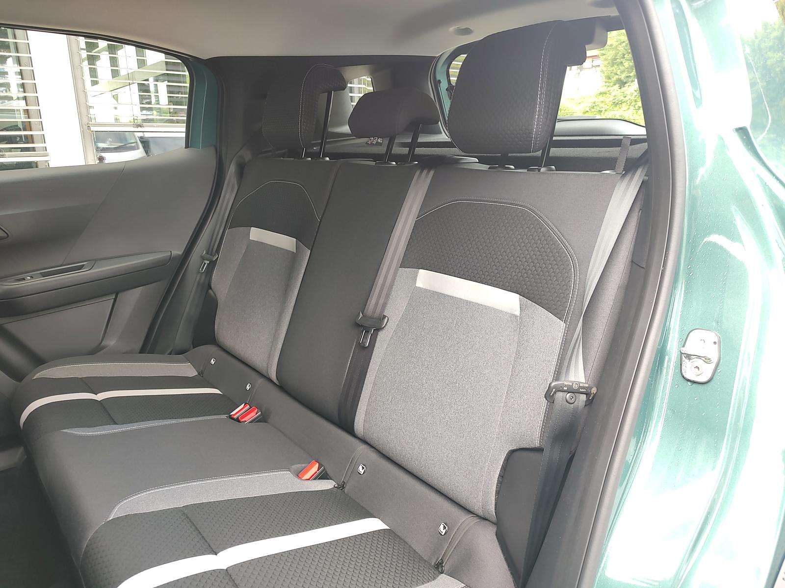 Fahrzeugbild eines Opel Frontera