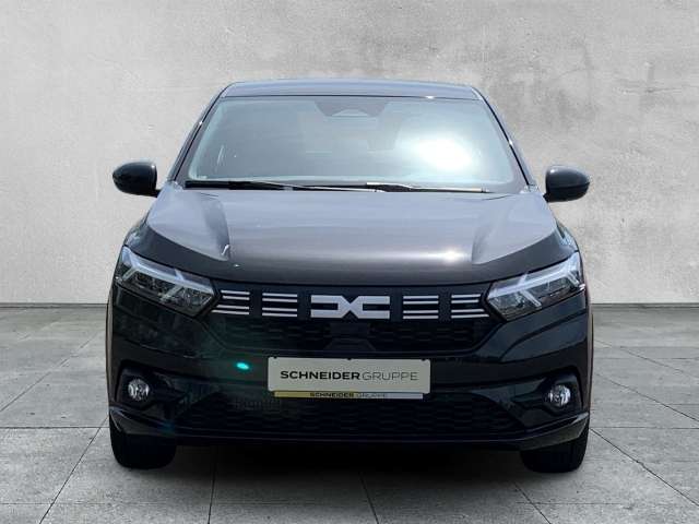 Fahrzeugbild eines Dacia Sandero