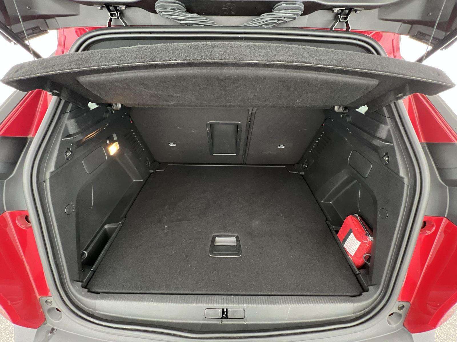 Fahrzeugbild eines Peugeot 3008