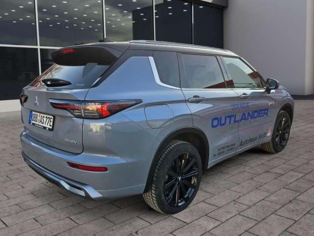Fahrzeugbild eines Mitsubishi Outlander