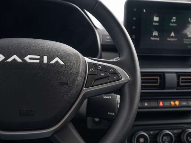Fahrzeugbild eines Dacia Jogger
