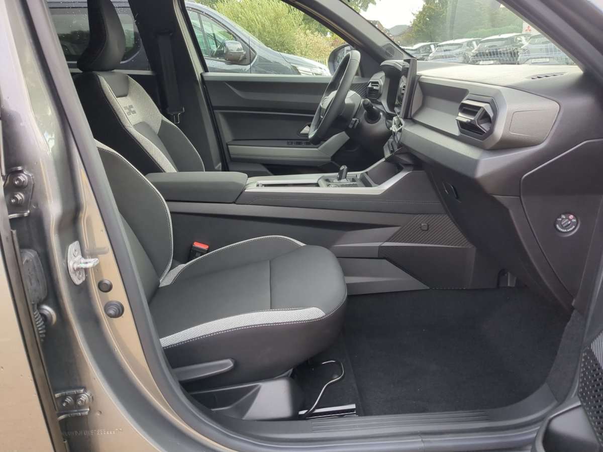 Fahrzeugbild eines Dacia Bigster