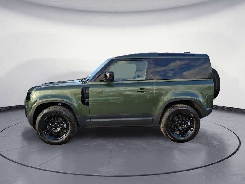 Fahrzeugbild eines Land Rover Defender