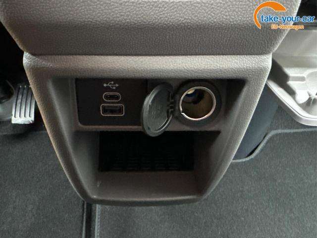 Fahrzeugbild eines Volkswagen Caravelle