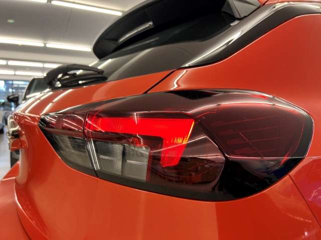 Fahrzeugbild eines Opel Corsa