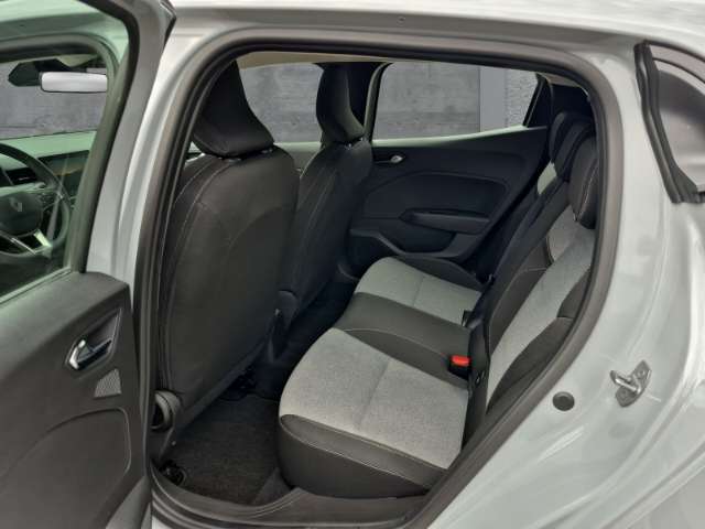 Fahrzeugbild eines Renault Clio