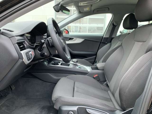 Fahrzeugbild eines Audi A4 allroad quattro