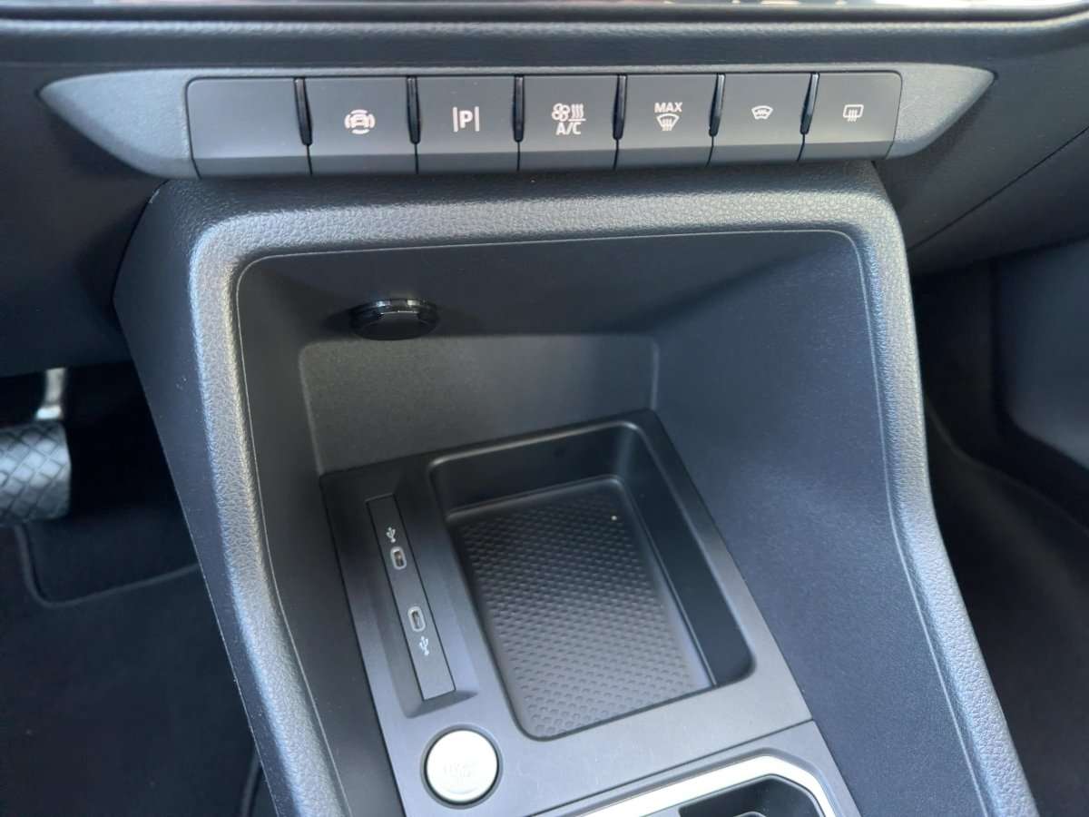 Fahrzeugbild eines Ford Tourneo Connect