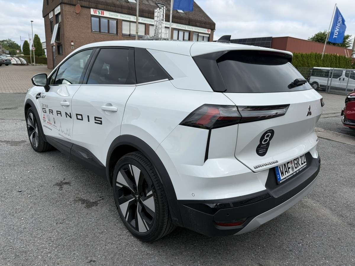 Fahrzeugbild eines Mitsubishi Grandis