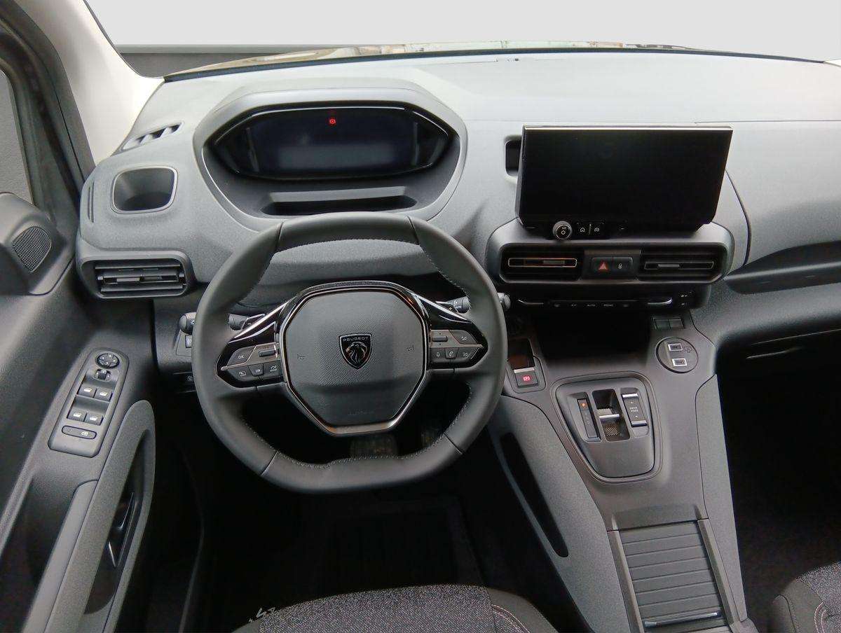 Fahrzeugbild eines Peugeot e-Rifter