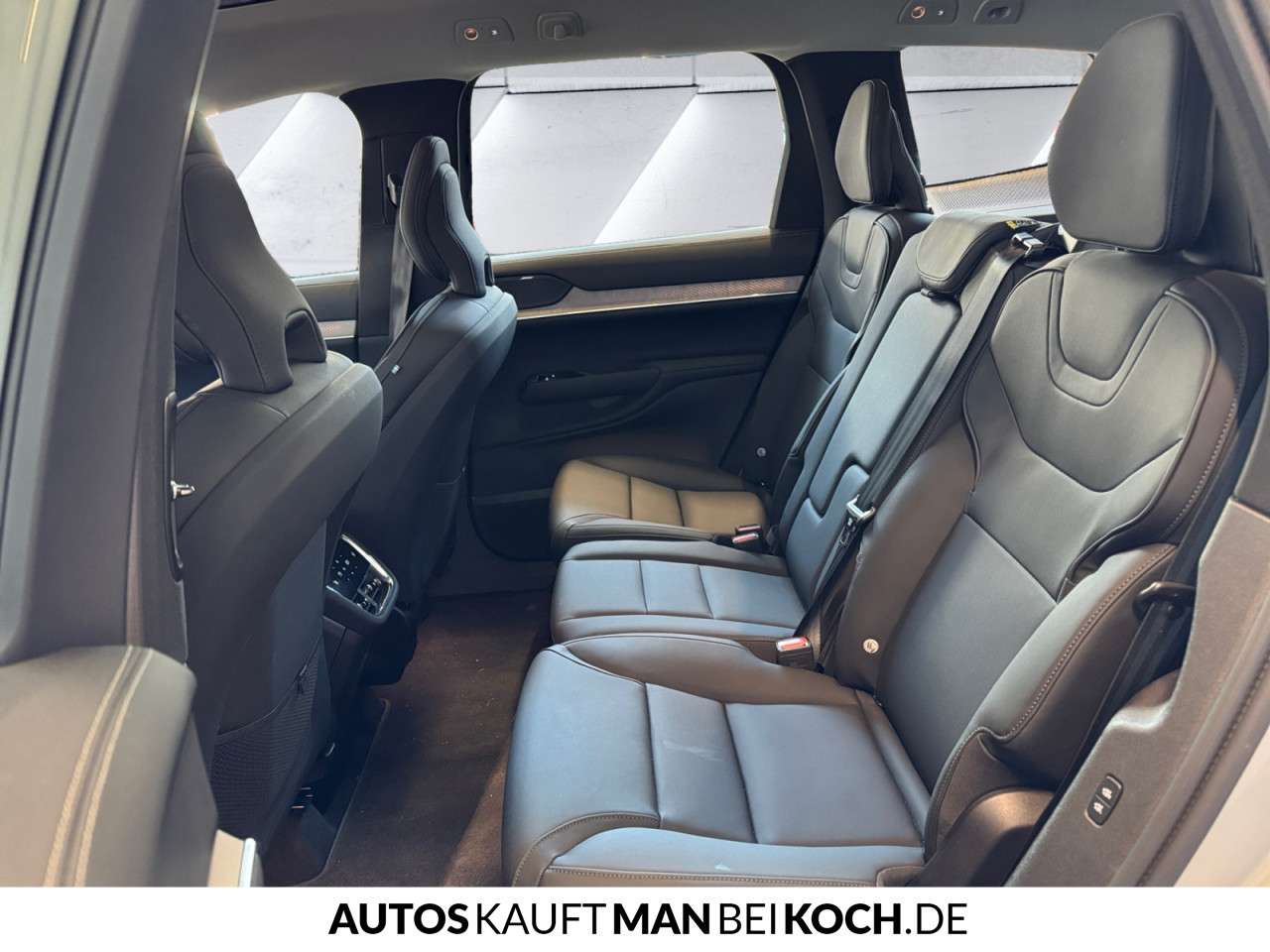 Fahrzeugbild eines Volvo EX90