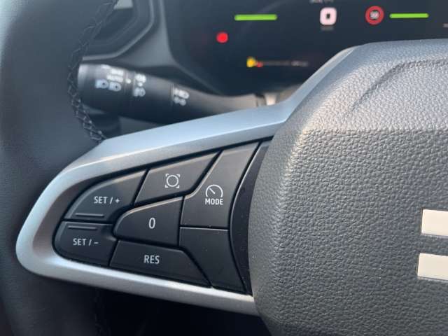 Fahrzeugbild eines Dacia Bigster