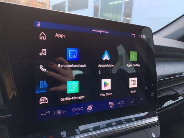 Fahrzeugbild eines Renault Austral