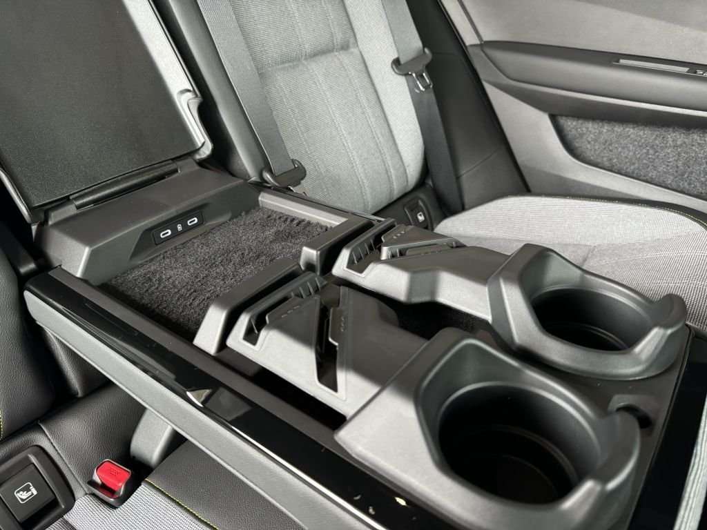 Fahrzeugbild eines Renault Scenic E-TECH