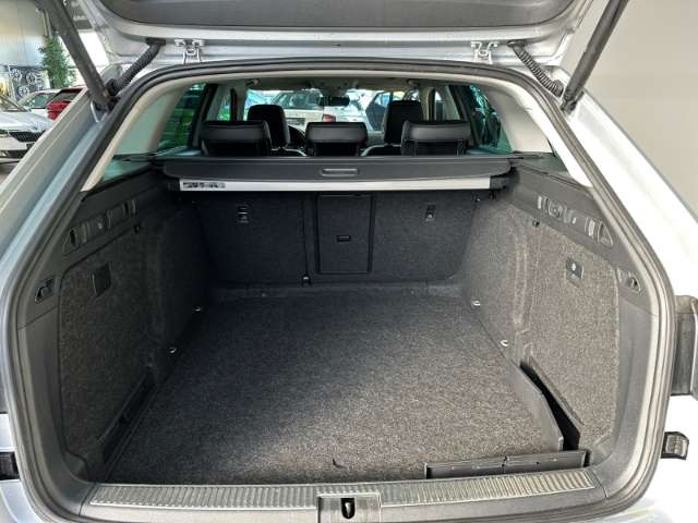 Fahrzeugbild eines Skoda Superb