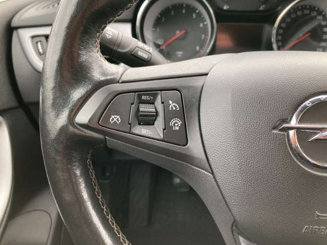 Fahrzeugbild eines Opel Astra