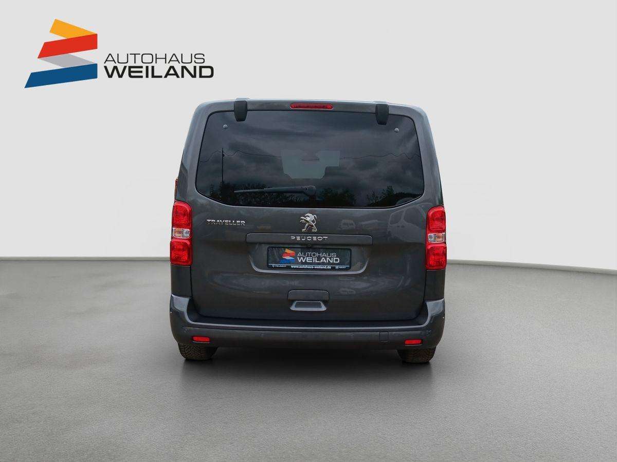 Fahrzeugbild eines Peugeot Traveller