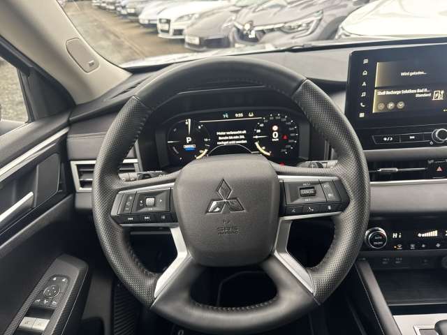 Fahrzeugbild eines Mitsubishi Outlander