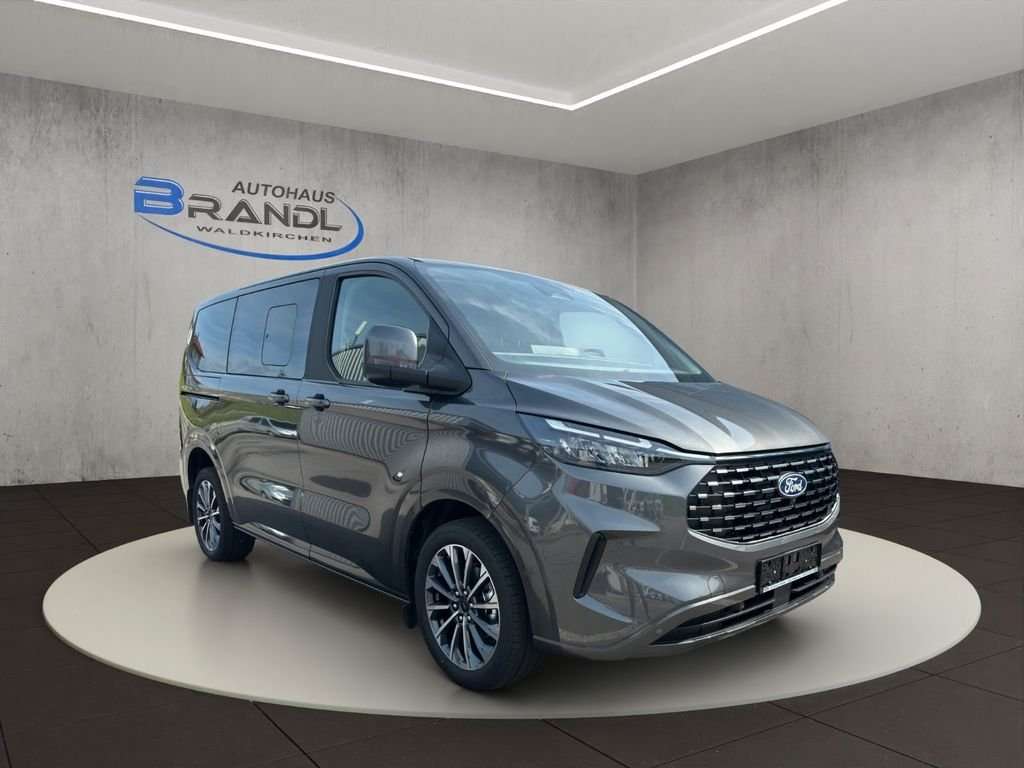 Fahrzeugbild eines Ford Tourneo Custom