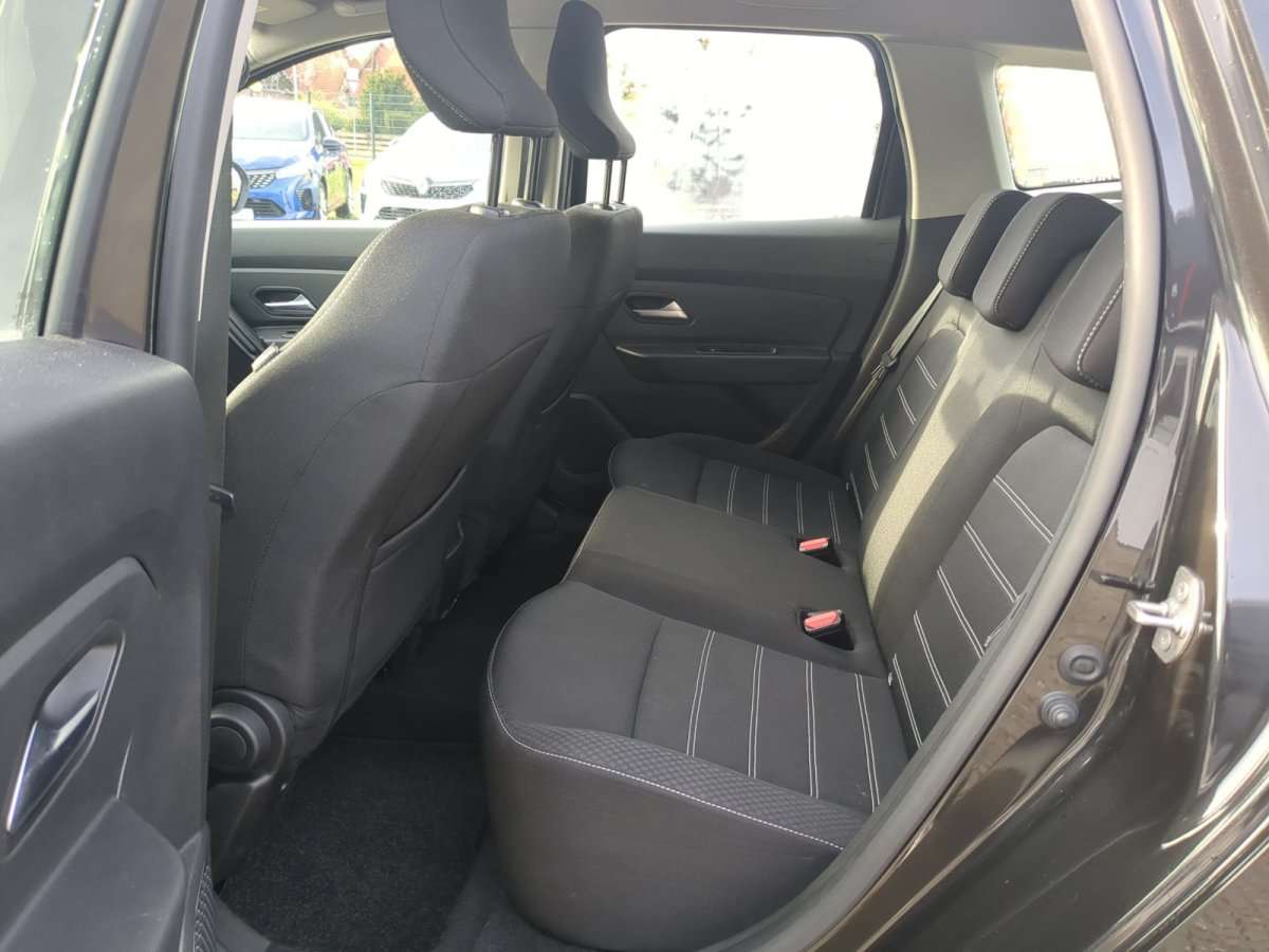 Fahrzeugbild eines Dacia Duster