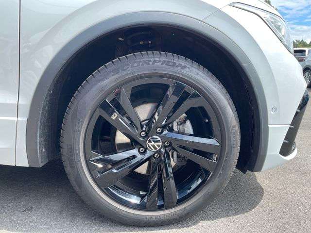 Fahrzeugbild eines Volkswagen Tiguan Allspace