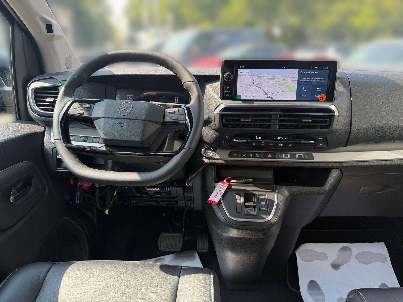 Fahrzeugbild eines Citroën SpaceTourer