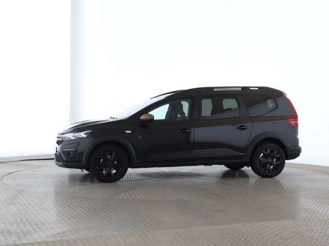 Fahrzeugbild eines Dacia Jogger