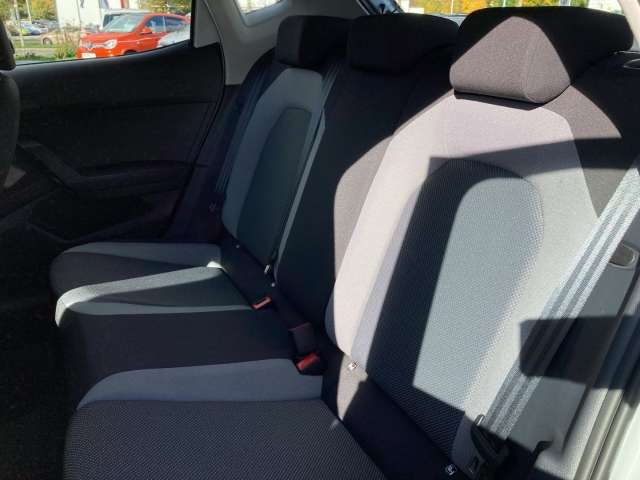 Fahrzeugbild eines SEAT Ibiza