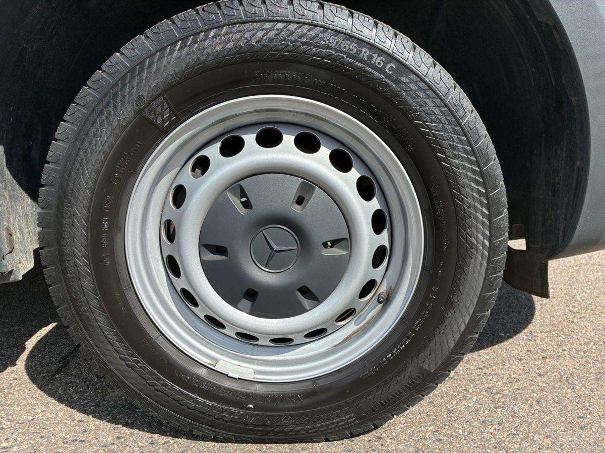 Fahrzeugbild eines Mercedes-Benz Sprinter