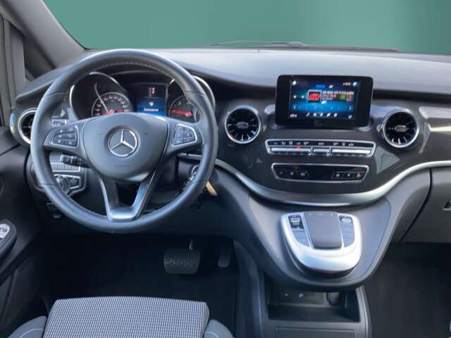 Fahrzeugbild eines Mercedes-Benz V-Klasse