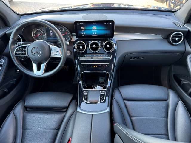 Fahrzeugbild eines Mercedes-Benz GLC