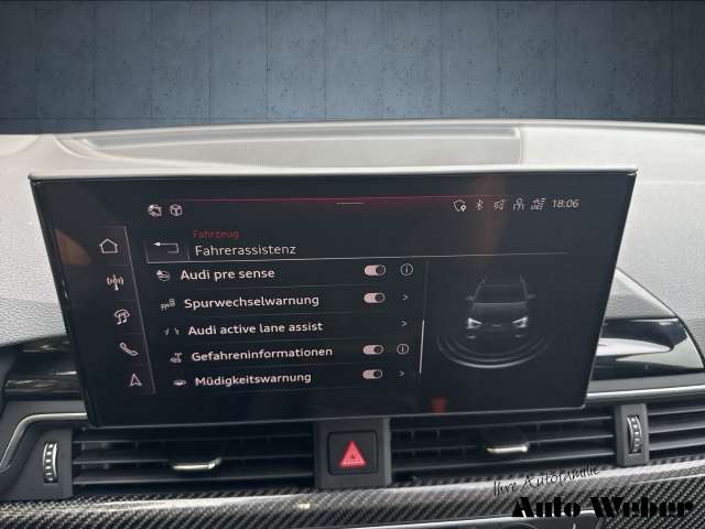 Fahrzeugbild eines Audi RS4