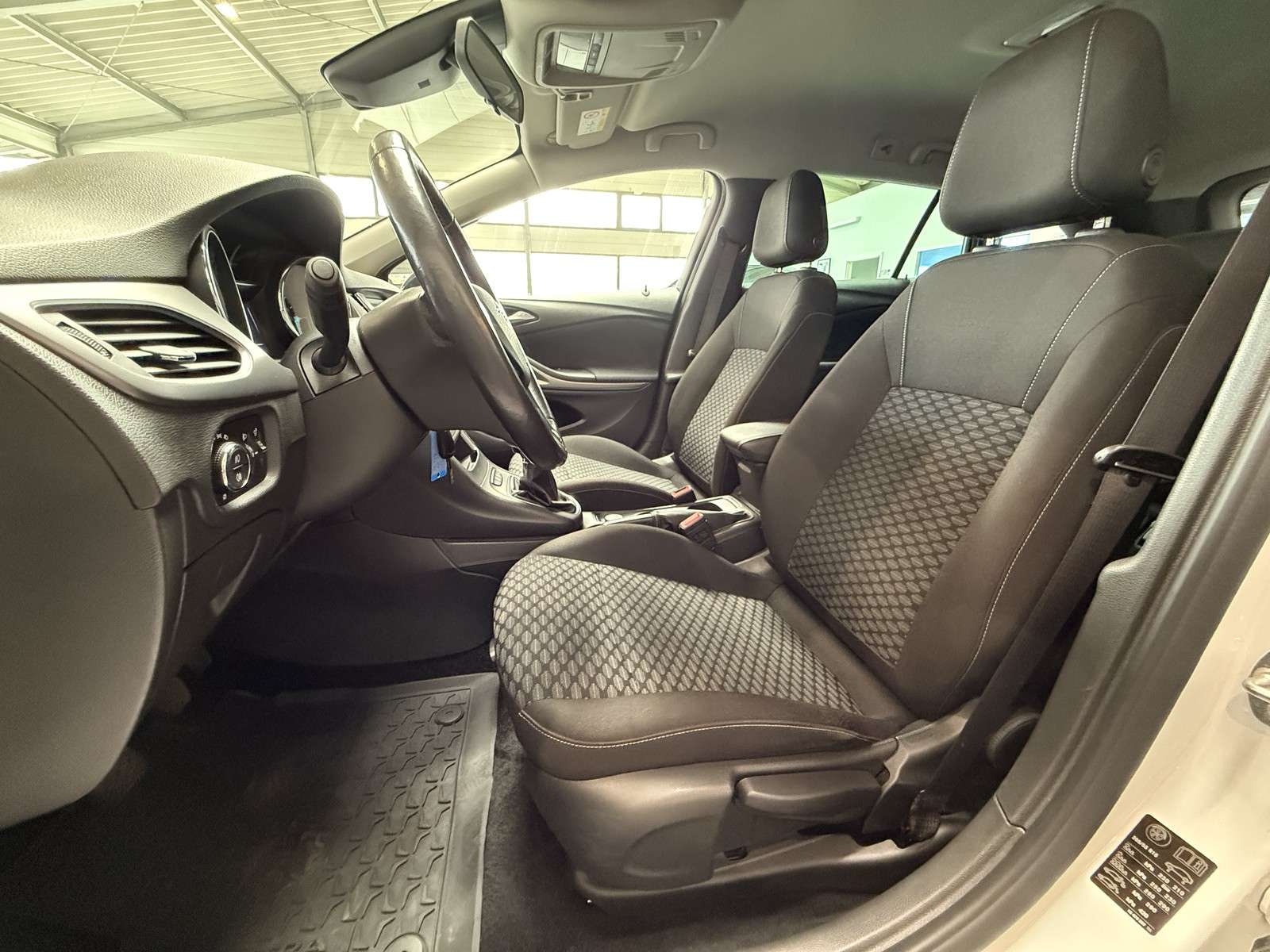 Fahrzeugbild eines Opel Astra