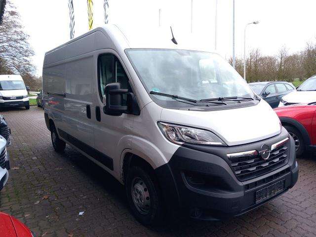Fahrzeugbild eines Opel Movano