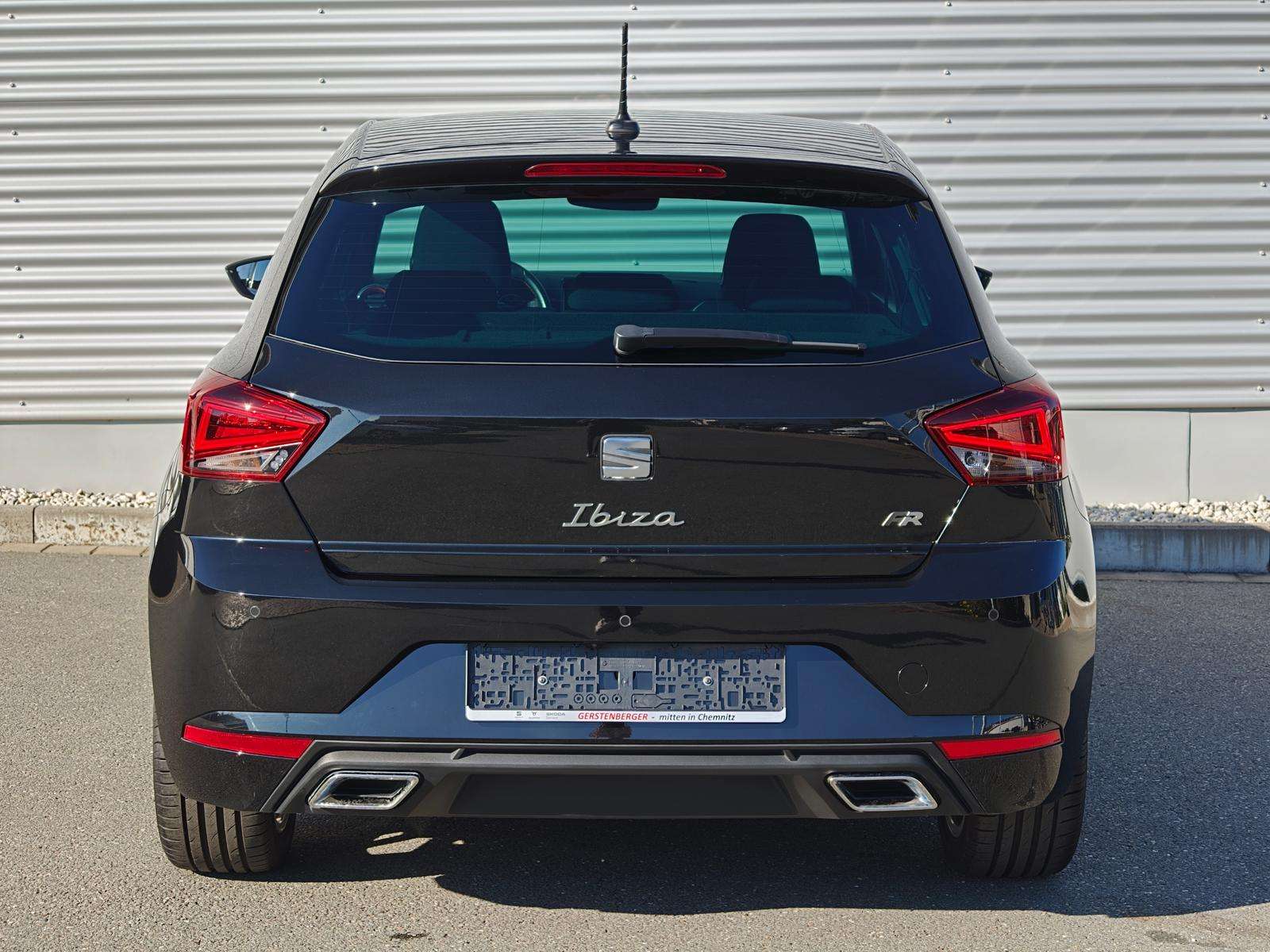 Fahrzeugbild eines SEAT Ibiza