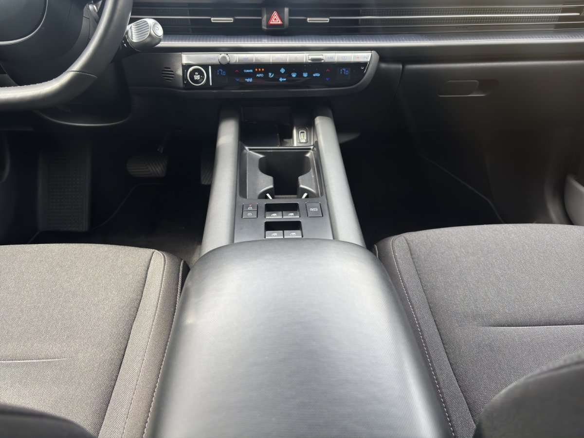 Fahrzeugbild eines Hyundai IONIQ 6