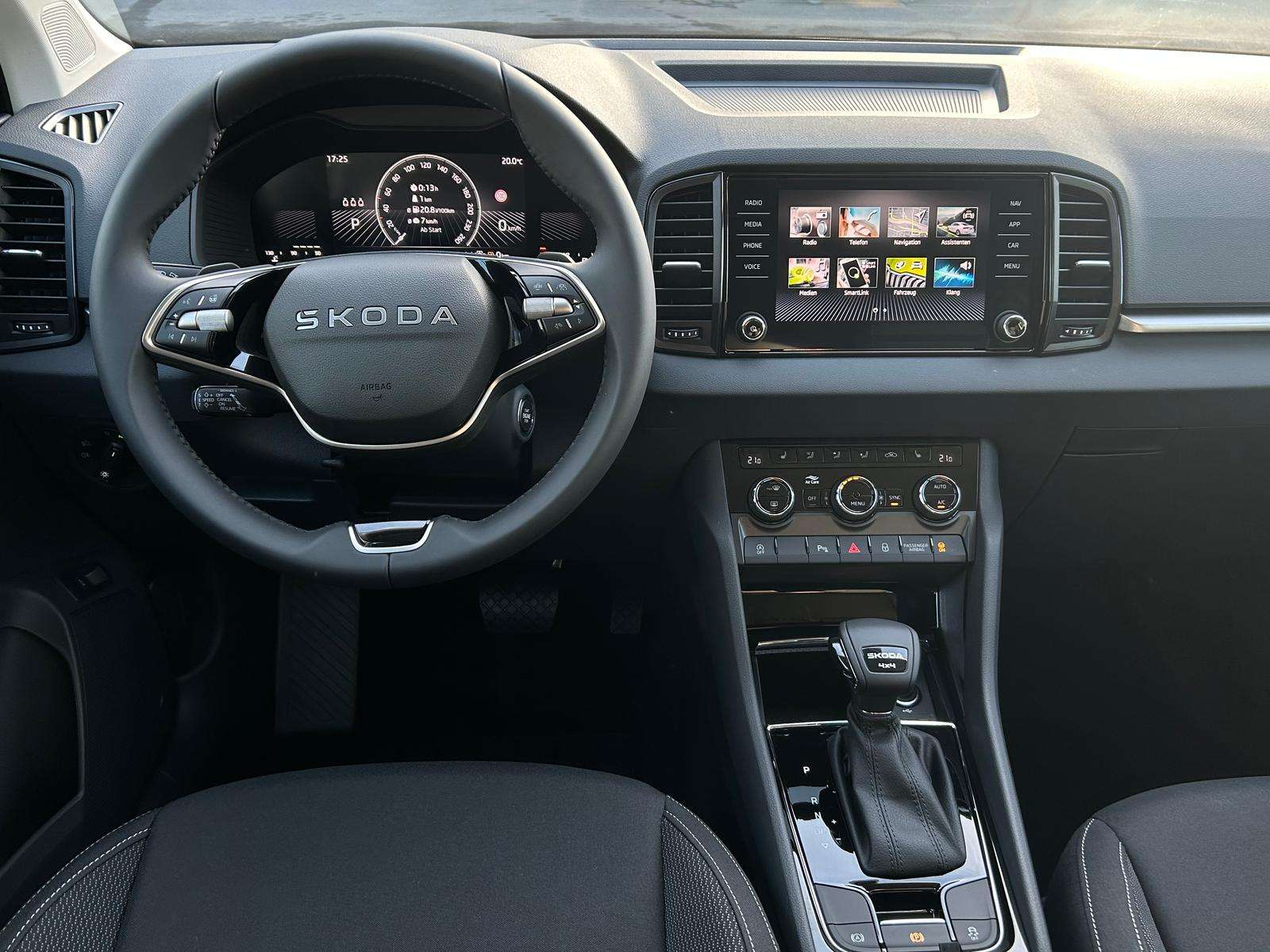 Fahrzeugbild eines Skoda Karoq