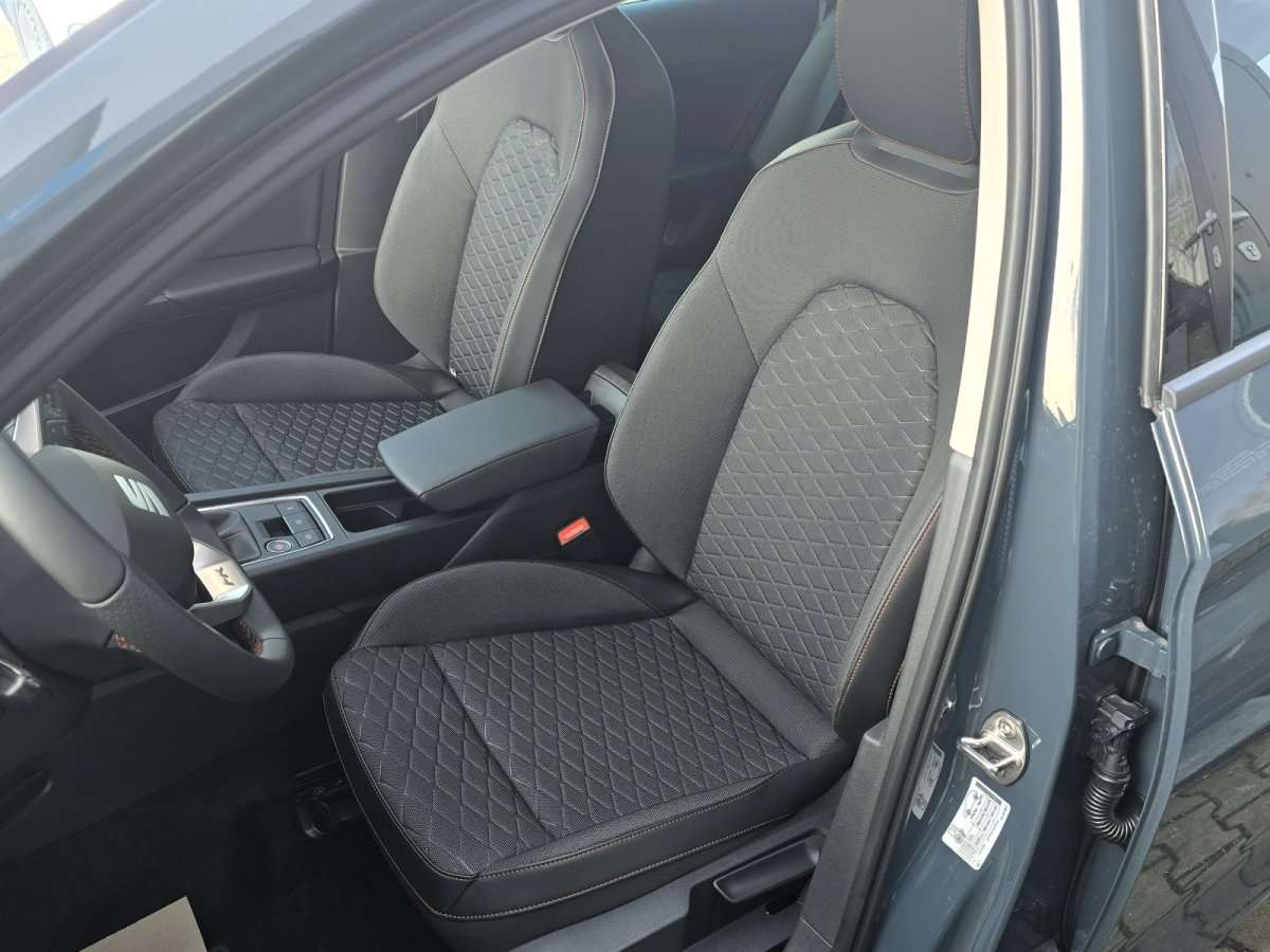 Fahrzeugbild eines SEAT Leon