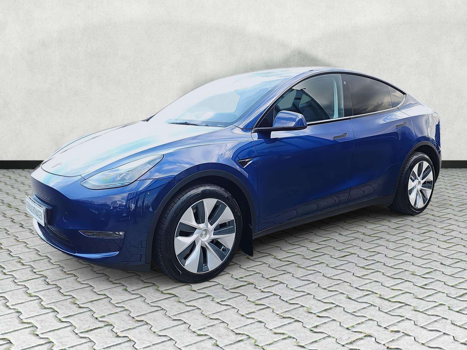 Fahrzeugbild eines TESLA Model Y