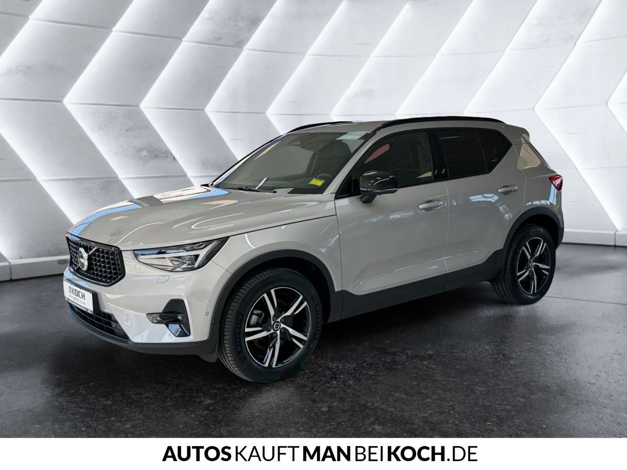 Fahrzeugbild eines Volvo XC40